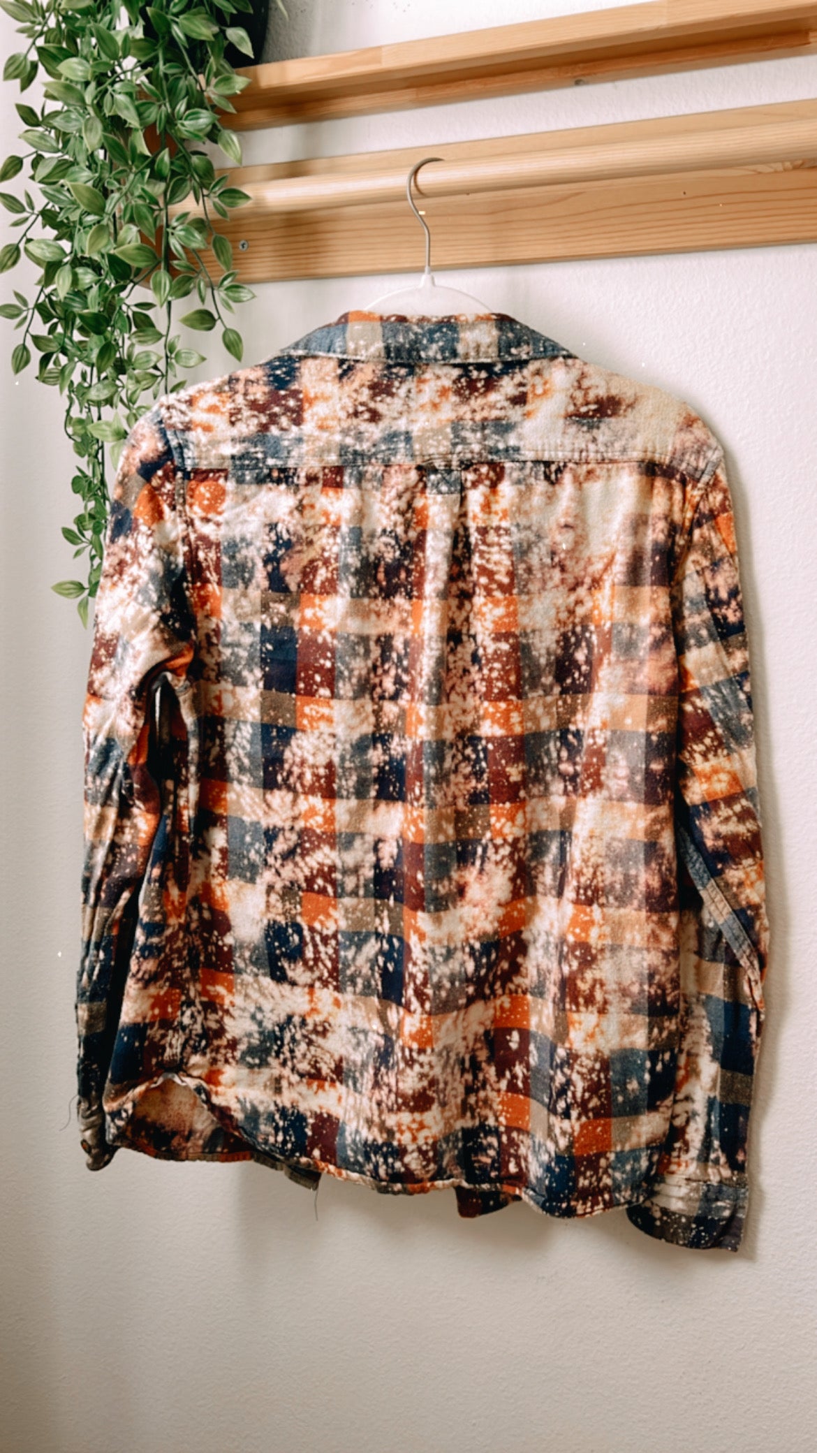 Bleached Flannel Men’s LARGE